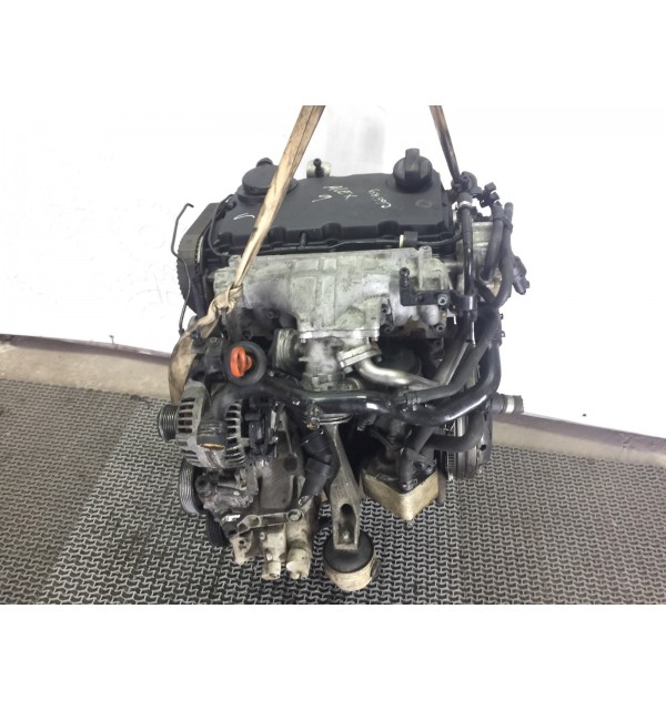 Двигатель (ДВС)  бу для Audi A4 B7 2.0 TDi,  2006 г. бу контрактные купить в Спб