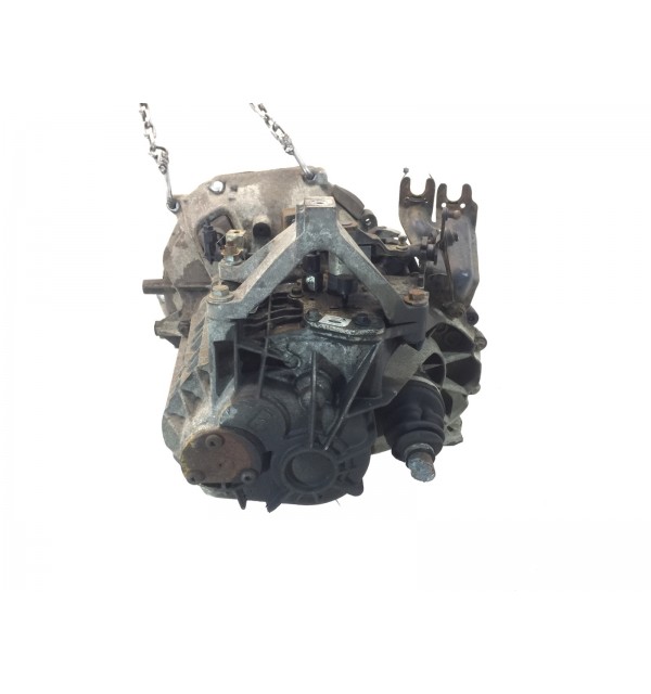 КПП механическая (МКПП) бу для Volvo C30  2.0 i,  2006 г. бу контрактные купить в Спб