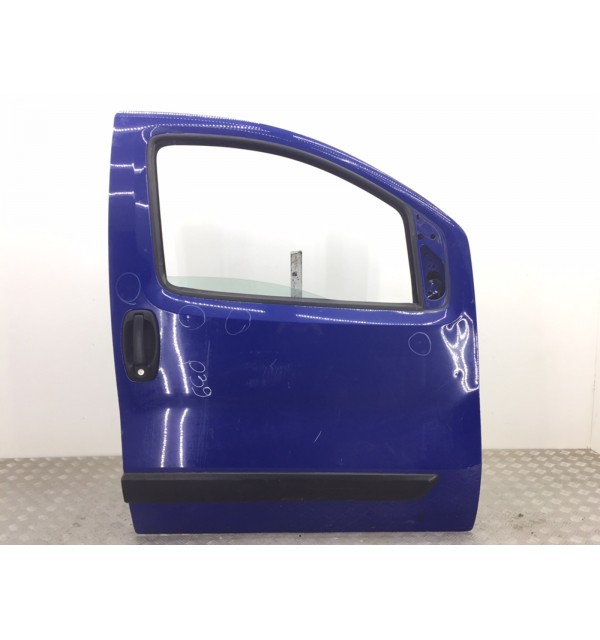 Дверь передняя правая бу для Peugeot Bipper  1.3 HDi,  2013 г. бу контрактные купить в Спб