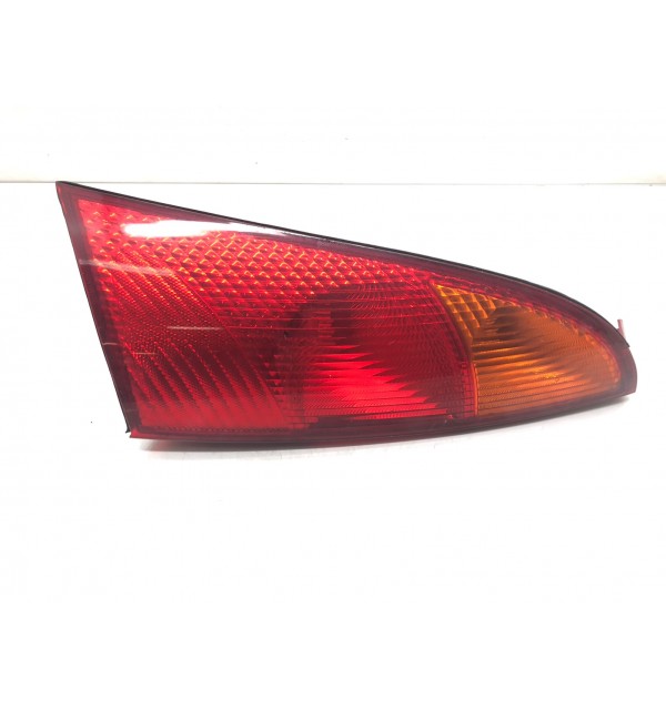 Фонарь задний правый бу для Ford Focus 1 1.6 i,  2002 г. бу контрактные купить в Спб