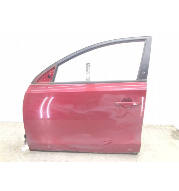 Дверь передняя левая бу для Hyundai i30  1.6 CRDi,  2011 г. бу контрактные купить в Спб