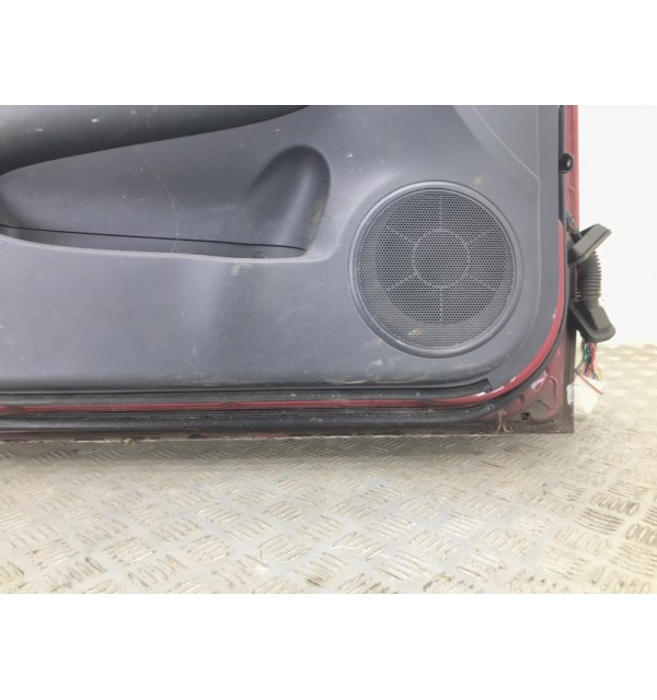 Дверь передняя левая бу для Hyundai i30  1.6 CRDi,  2011 г. бу контрактные купить в Спб