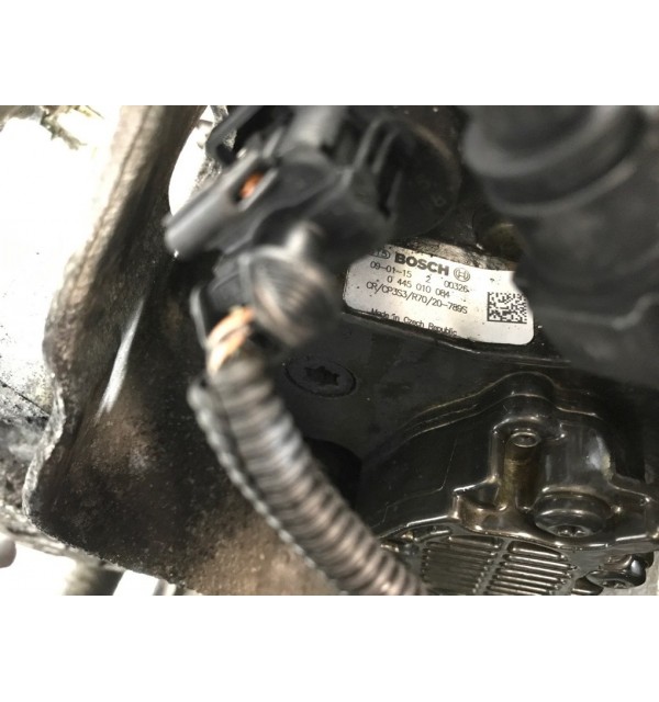 Двигатель (ДВС)  бу для Jeep Cherokee KJ 2.5 CRD,  2006 г. бу контрактные купить в Спб