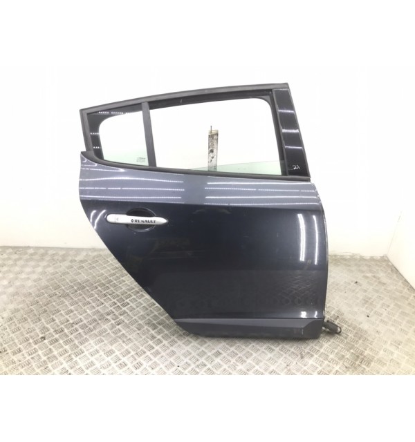 Дверь задняя правая бу для Renault Megane  1.5 DCi,  2010 г. бу контрактные купить в Спб
