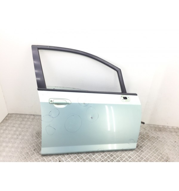 Дверь передняя правая бу для Honda Jazz  1.3 i,  2003 г. бу контрактные купить в Спб