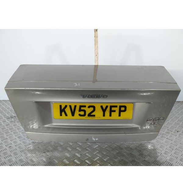 Крышка багажника бу для Volvo S60  2.0 Ti,  2002 г. бу контрактные купить в Спб