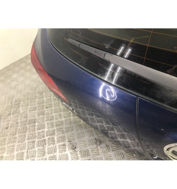 Крышка багажника бу для Opel Astra J 1.6 i,  2010 г. бу контрактные купить в Спб