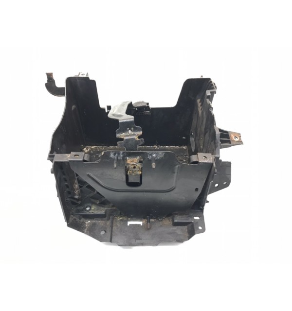 Полка аккумулятора бу для Renault Megane  1.5 DCi,  2009 г. бу контрактные купить в Спб