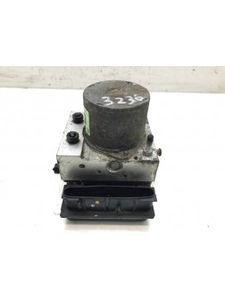 Блок ABS бу для Hyundai i30  1.6 CRDi,  2008 г.