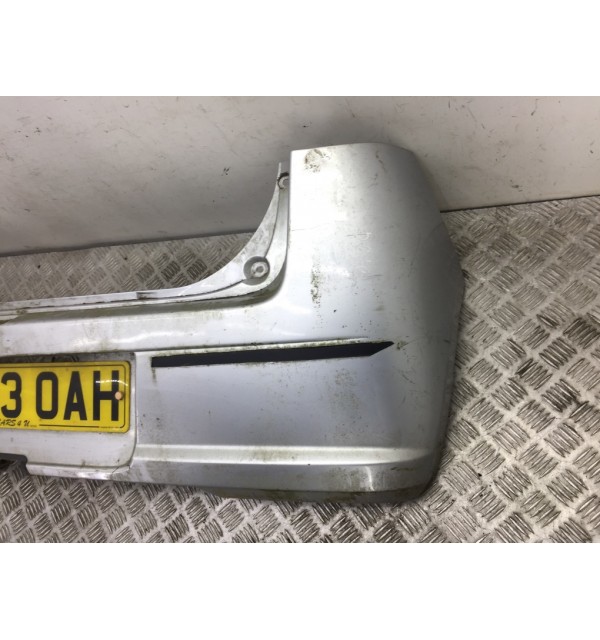 Бампер задний бу для Daihatsu Charade  1.0 i,  2003 г. бу контрактные купить в Спб