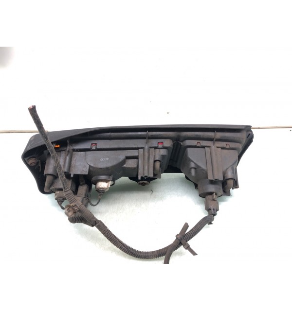 Фонарь задний правый бу для Mitsubishi Pajero Pinin  1.8 i,  2005 г. бу контрактные купить в Спб