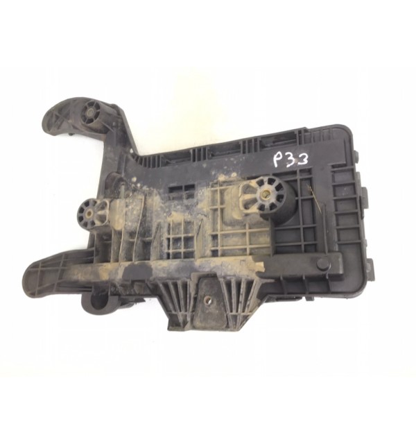 Полка аккумулятора бу для Audi A3 8P 2.0 TDi,  2006 г. бу контрактные купить в Спб