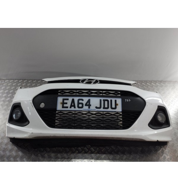 Бампер передний бу для Hyundai i10  1.0 i,  2014 г. бу контрактные купить в Спб