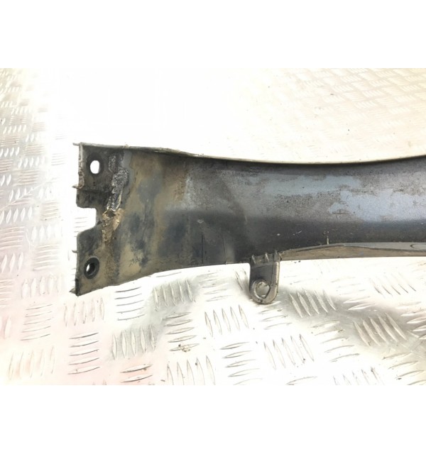 Крыло переднее правое бу для Renault Megane  1.6 i,  2004 г. бу контрактные купить в Спб