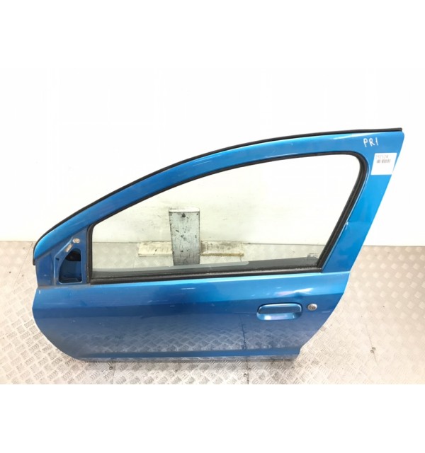 Дверь передняя левая бу для Suzuki Alto  1.0 i,  2011 г. бу контрактные купить в Спб
