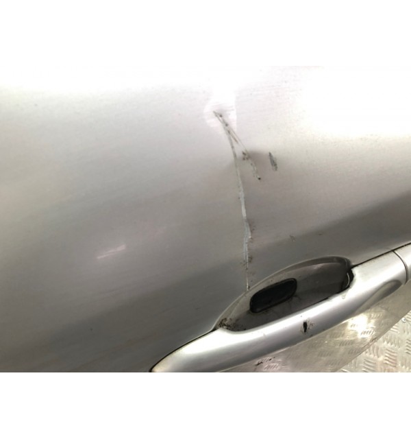 Дверь передняя левая бу для Renault Megane  1.5 DCi,  2011 г. бу контрактные купить в Спб