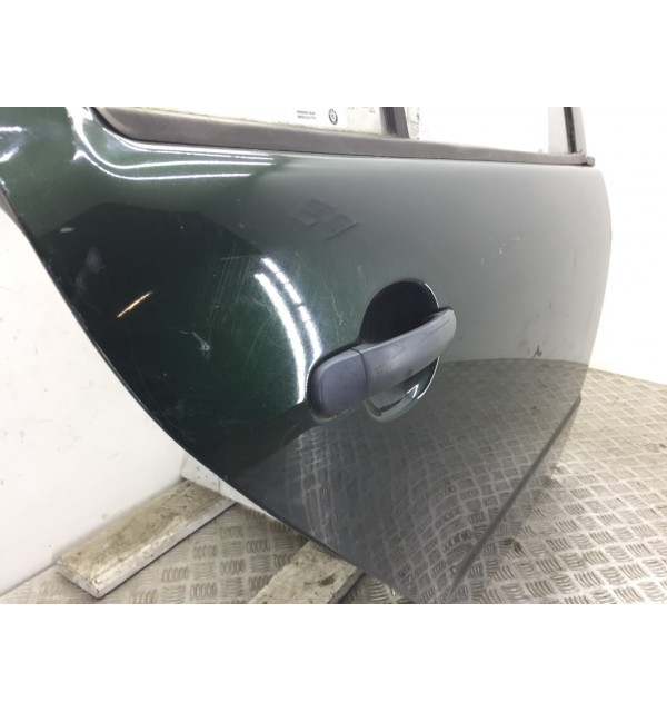 Дверь задняя правая бу для Skoda Fabia  1.9 SDi,  2004 г. бу контрактные купить в Спб
