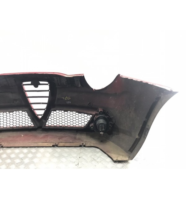 Бампер передний бу для Alfa Romeo MiTo  1.4 i,  2009 г. бу контрактные купить в Спб