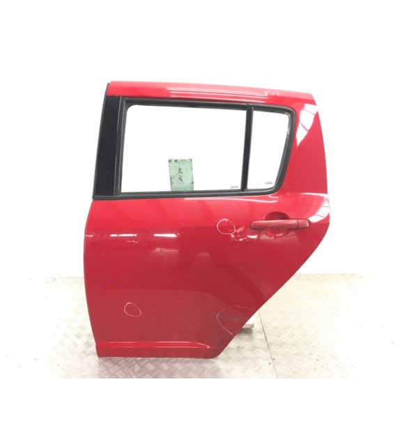 Дверь задняя левая бу для Suzuki Swift  1.3 DDiS,  2008 г. бу контрактные купить в Спб
