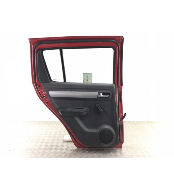 Дверь задняя левая бу для Suzuki Swift  1.3 DDiS,  2008 г. бу контрактные купить в Спб