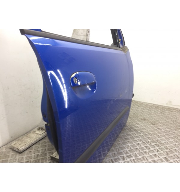 Дверь передняя правая бу для Hyundai i10  1.2 i,  2010 г. бу контрактные купить в Спб