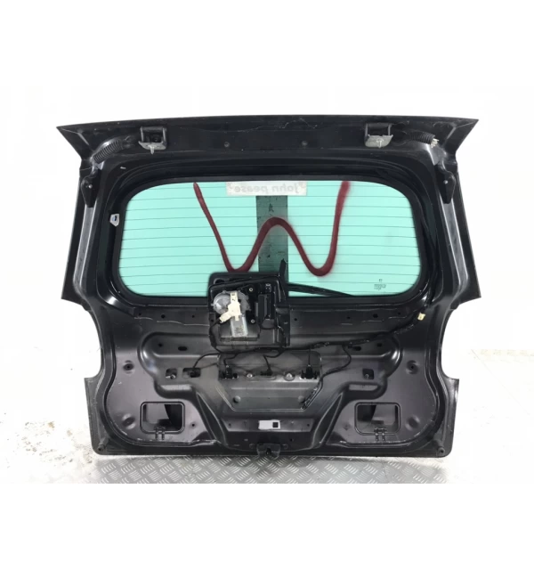 Крышка багажника бу для Peugeot 207  1.6 HDi,  2009 г. бу контрактные купить в Спб