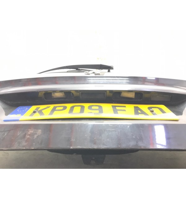 Крышка багажника бу для Peugeot 207  1.6 HDi,  2009 г. бу контрактные купить в Спб