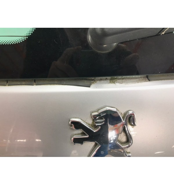 Крышка багажника бу для Peugeot 308 T7 1.6 i,  2009 г. бу контрактные купить в Спб