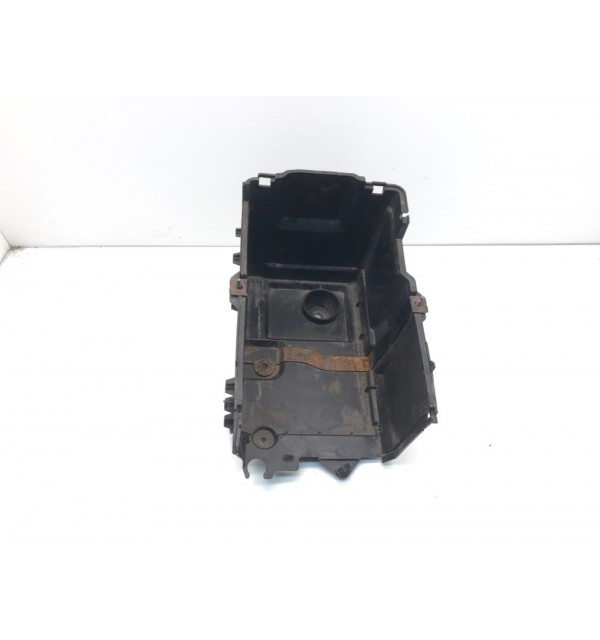 Полка аккумулятора бу для Mazda 3  BK 1.6 i,  2007 г. бу контрактные купить в Спб