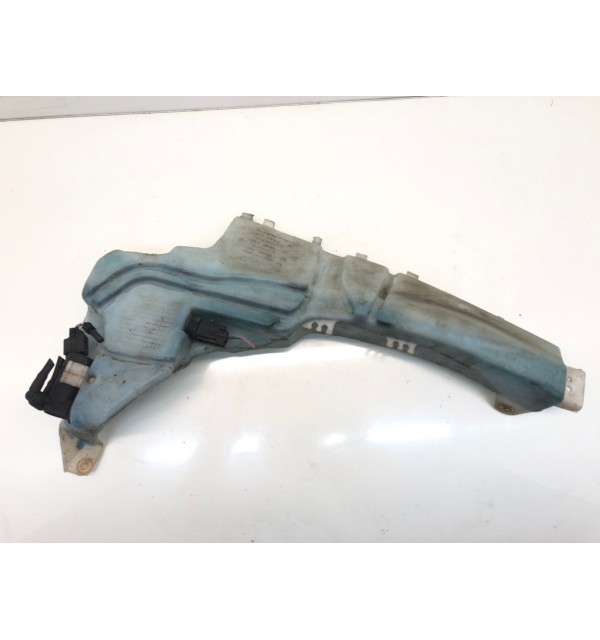 Бачок омывателя бу для Ford Focus  1.6 i,  2005 г. бу контрактные купить в Спб