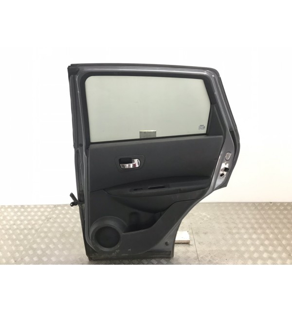 Дверь задняя правая бу для Nissan Qashqai  1.5 DCi,  2007 г. бу контрактные купить в Спб