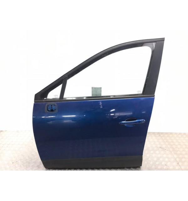 Дверь передняя левая бу для Renault Scenic  1.6 i,  2011 г. бу контрактные купить в Спб