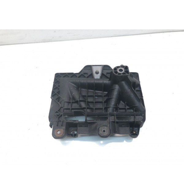 Полка аккумулятора бу для Skoda Fabia  1.2 i,  2008 г. бу контрактные купить в Спб