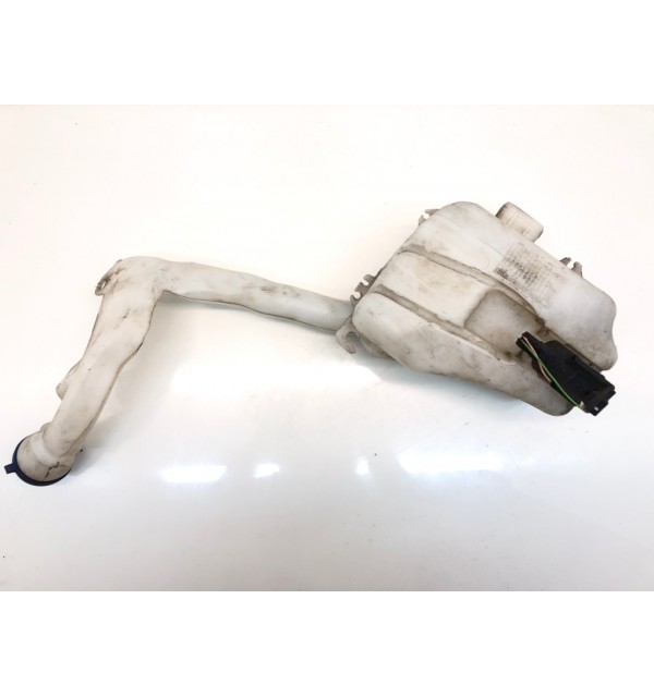 Бачок омывателя бу для Citroen C3  1.4 i,  2009 г. бу контрактные купить в Спб