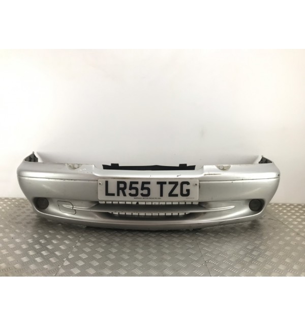 Бампер передний бу для Volvo C70  2.0 Ti,  2005 г. бу контрактные купить в Спб