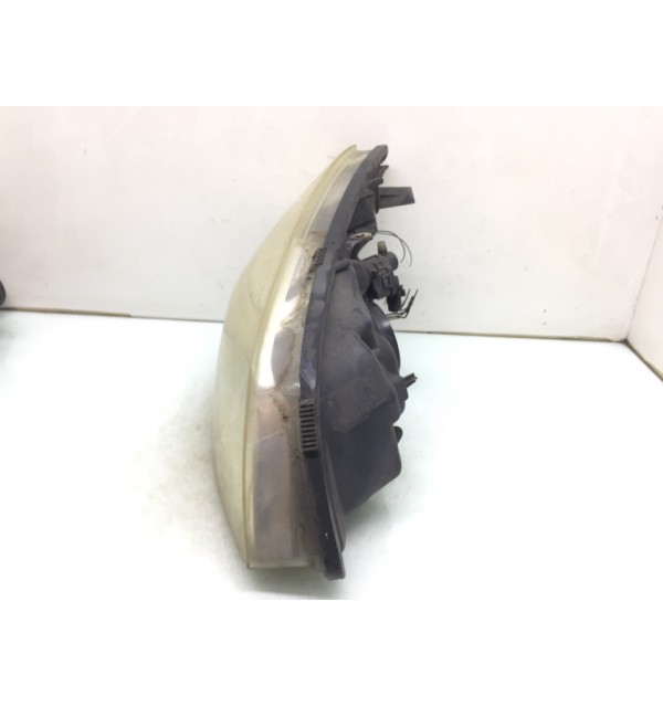 Фара правая бу для Renault Scenic  1.9 DCi,  2004 г.