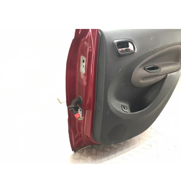 Дверь задняя правая бу для Citroen C3 Picasso  1.6 HDi,  2010 г. бу контрактные купить в Спб