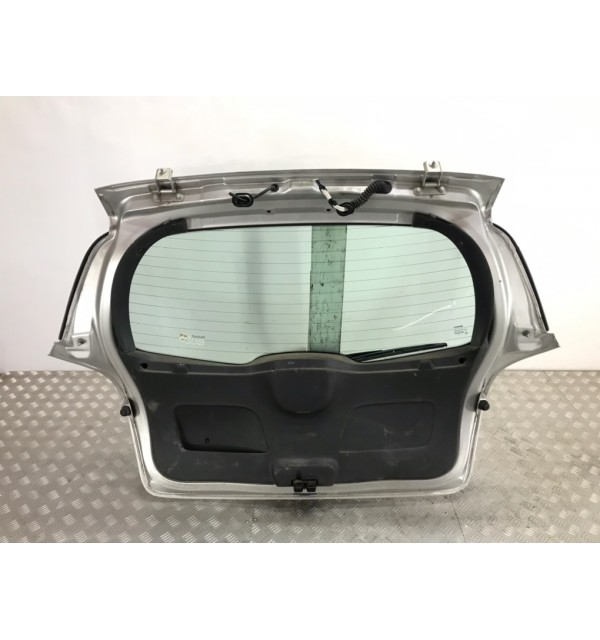 Крышка багажника бу для Renault Clio  1.2 i,  2008 г. бу контрактные купить в Спб
