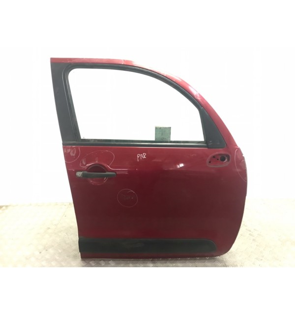 Дверь передняя правая бу для Citroen C3 Picasso  1.6 HDi,  2010 г. бу контрактные купить в Спб