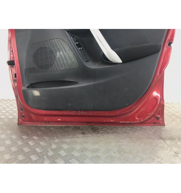 Дверь передняя правая бу для Citroen C3  1.4 HDi,  2010 г. бу контрактные купить в Спб