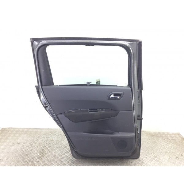 Дверь задняя левая бу для Peugeot 5008  1.6 HDi,  2009 г. бу контрактные купить в Спб