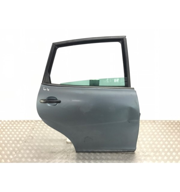 Дверь задняя правая бу для Seat Altea  1.6 i,  2006 г. бу контрактные купить в Спб