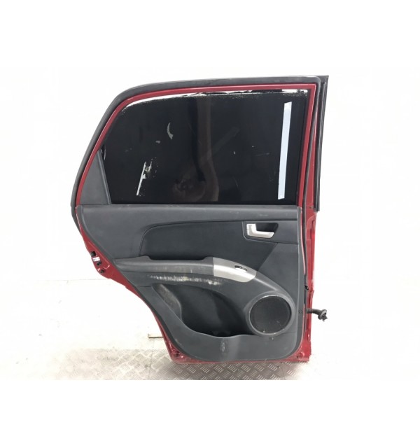 Дверь задняя левая бу для Kia Sportage  2.0 CRDi,  2005 г. бу контрактные купить в Спб