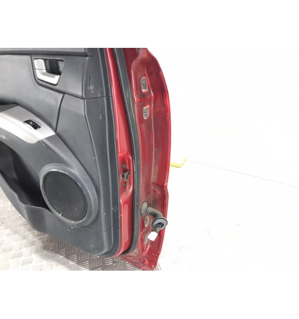 Дверь задняя левая бу для Kia Sportage  2.0 CRDi,  2005 г. бу контрактные купить в Спб