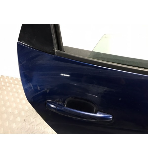 Дверь задняя правая бу для Peugeot 407  2.0 HDi,  2006 г. бу контрактные купить в Спб