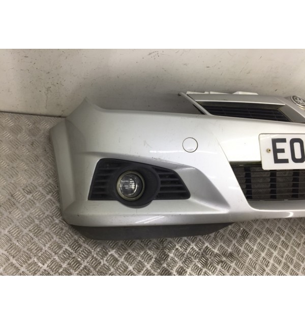 Бампер передний бу для Opel Tigra B 1.4 i,  2005 г. бу контрактные купить в Спб