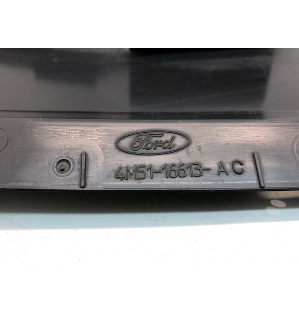 Накладка декоративная бу для Ford Focus 2 1.6 TDCi,  2006 г. бу контрактные купить в Спб
