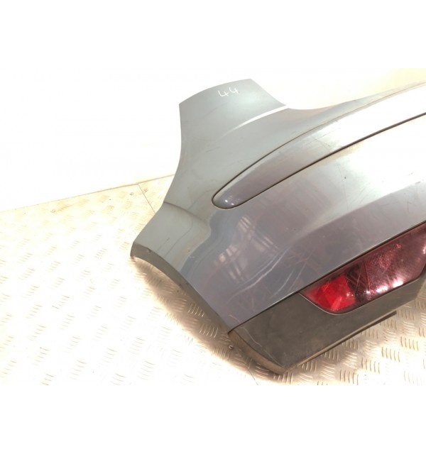 Бампер задний бу для Seat Altea  1.6 i,  2006 г. бу контрактные купить в Спб