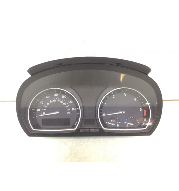 Щиток приборов (приборная панель) бу для BMW X3 E83 2.0 TD,  2008 г. бу контрактные купить в Спб