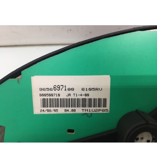Щиток приборов (приборная панель) бу для Peugeot 206  1.1 i,  2005 г. бу контрактные купить в Спб